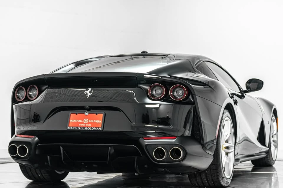 2020 Ferrari 812 Superfast - Image 8 of 19