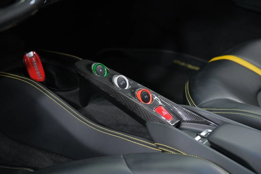 2020 Ferrari F8 Tributo - Image 16 of 21
