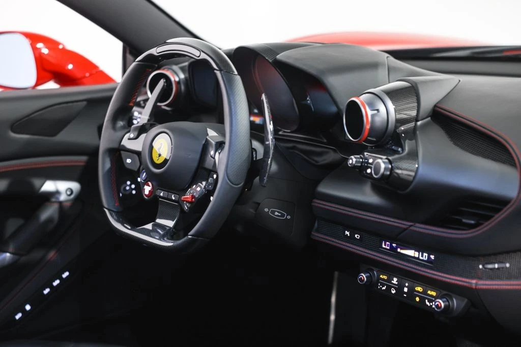 2020 Ferrari F8 Tributo - Image 26 of 31
