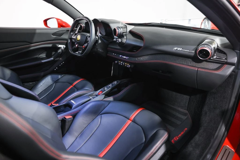 2020 Ferrari F8 Tributo - Image 25 of 31