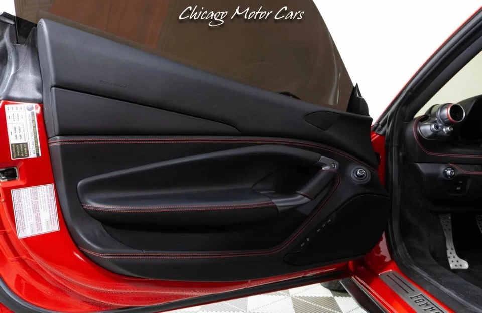 2020 Ferrari F8 Tributo - Image 10 of 13