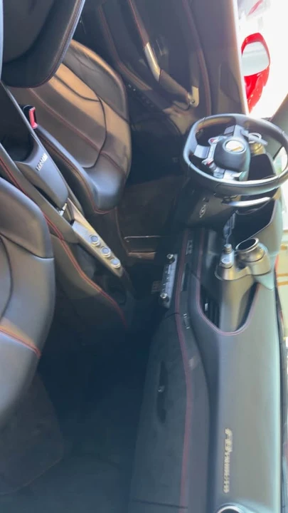 2020 Ferrari F8 Tributo - Image 6 of 7