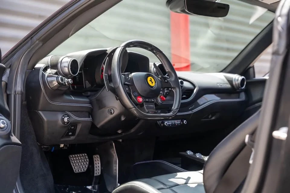 2020 Ferrari F8 Tributo - Image 8 of 18