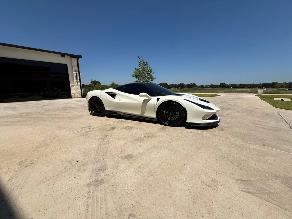 2020 Ferrari F8 Tributo - Image 2 of 19