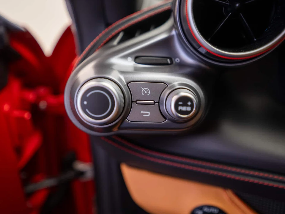 2020 Ferrari F8 Tributo - Image 22 of 31