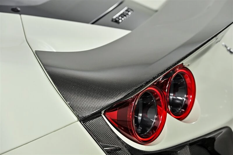 2020 Ferrari F8 Tributo - Image 16 of 31