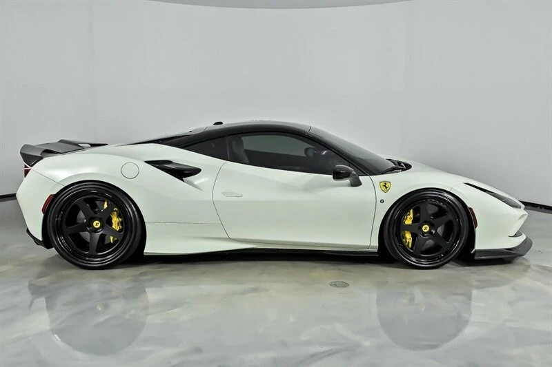 2020 Ferrari F8 Tributo - Image 9 of 31