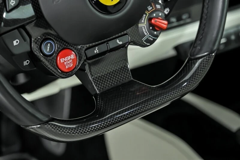 2020 Ferrari F8 Tributo - Image 21 of 31