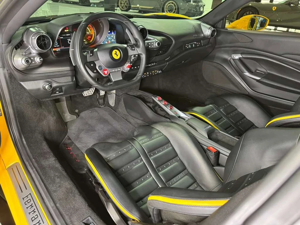 2020 Ferrari F8 Tributo - Image 9 of 12
