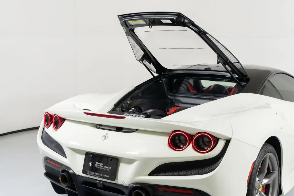 2020 Ferrari F8 Tributo - Image 17 of 31