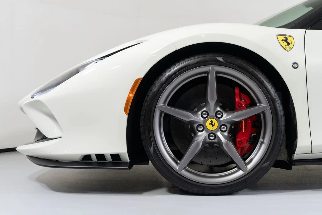 2020 Ferrari F8 Tributo - Image 13 of 31