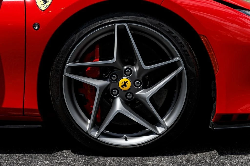 2020 Ferrari F8 Tributo - Image 16 of 17