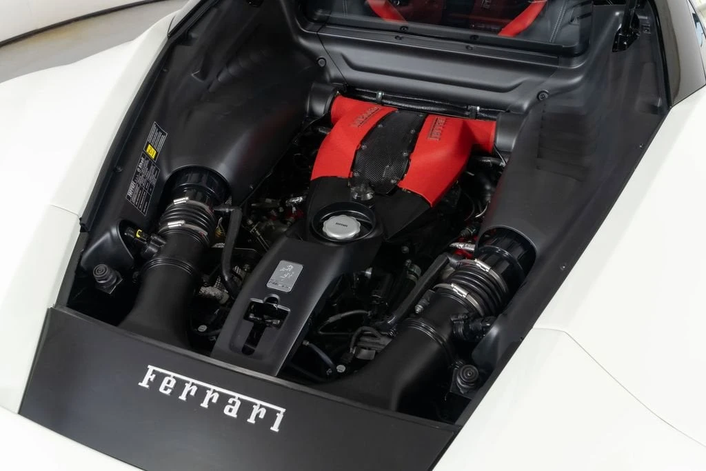 2020 Ferrari F8 Tributo - Image 18 of 31