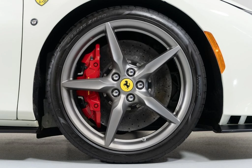 2020 Ferrari F8 Tributo - Image 21 of 31
