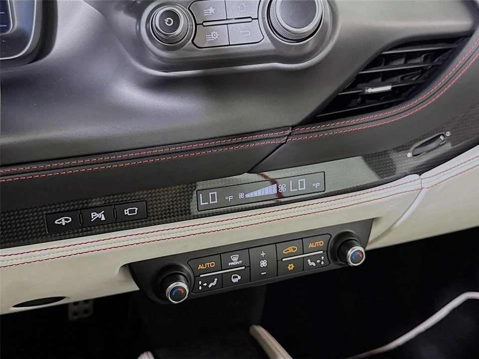 2020 Ferrari F8 Tributo - Image 15 of 19