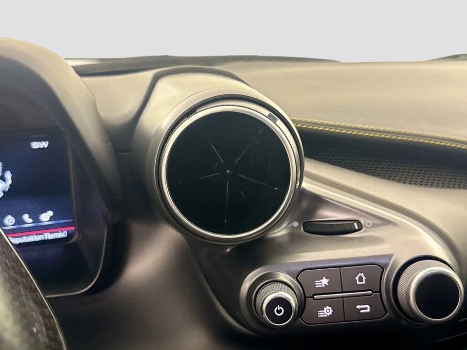 2020 Ferrari F8 Tributo - Image 27 of 31