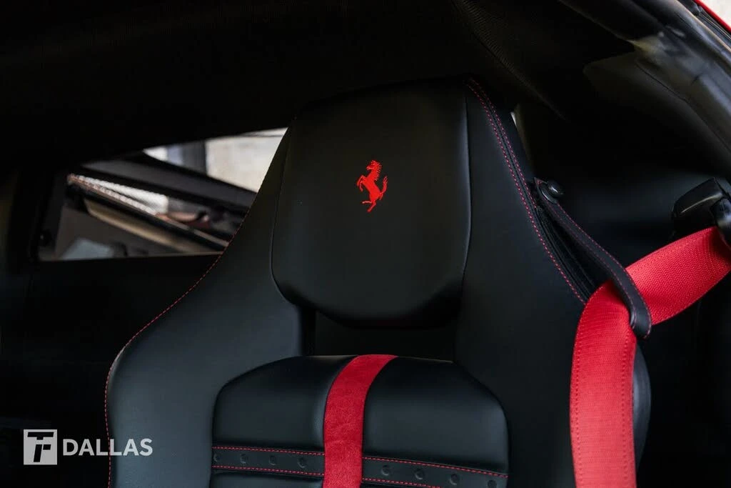 2020 Ferrari F8 Tributo - Image 23 of 31