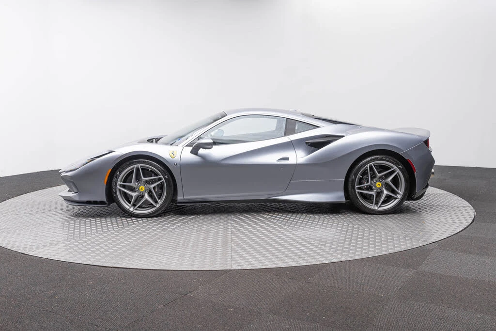 2020 Ferrari F8 Tributo - Image 2 of 31