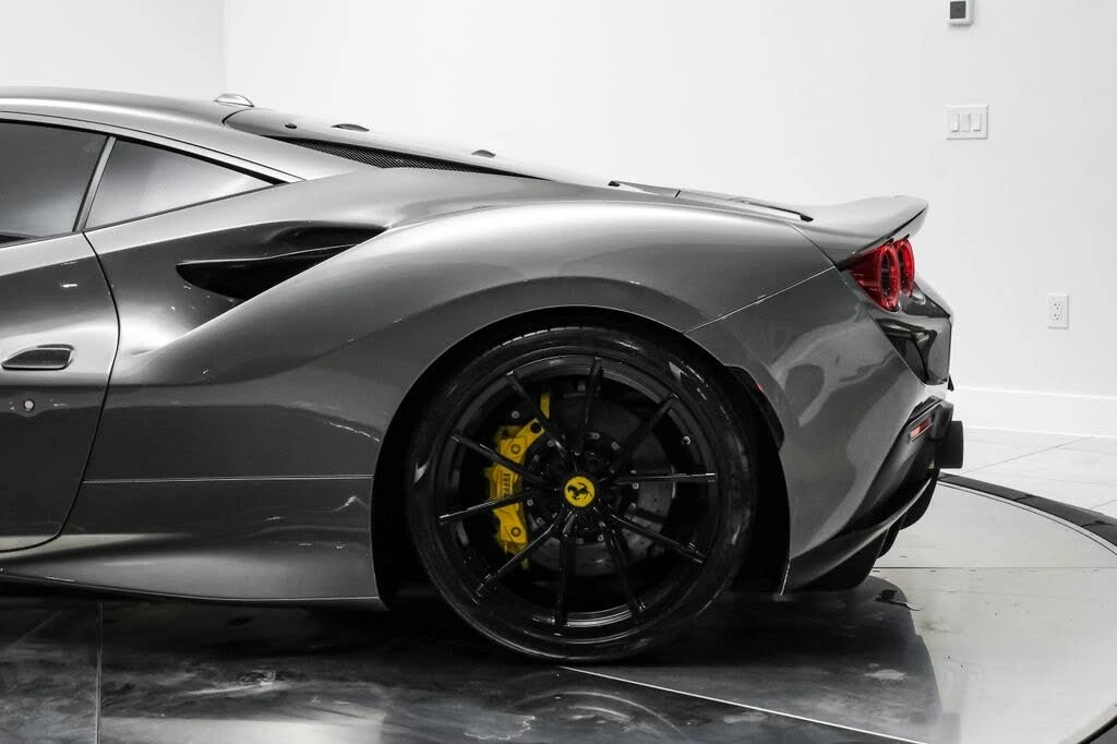 2020 Ferrari F8 Tributo - Image 17 of 31
