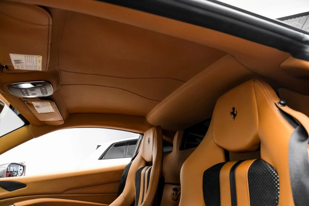 2020 Ferrari F8 Tributo - Image 28 of 31