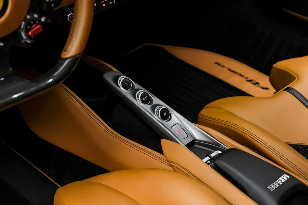 2020 Ferrari F8 Tributo - Image 26 of 31