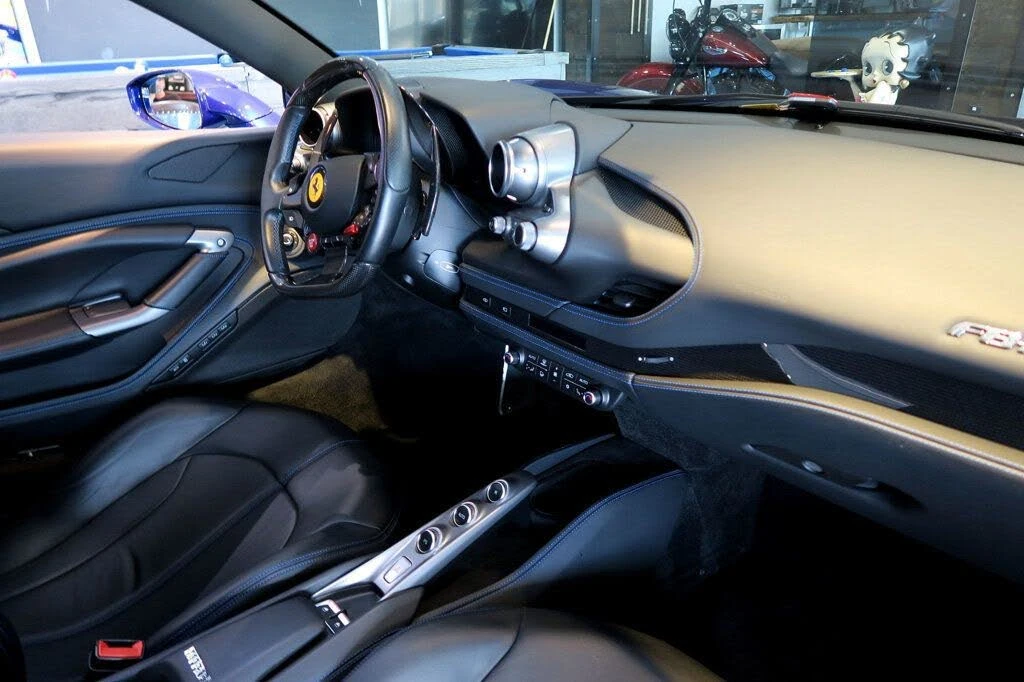 2020 Ferrari F8 Tributo - Image 29 of 31