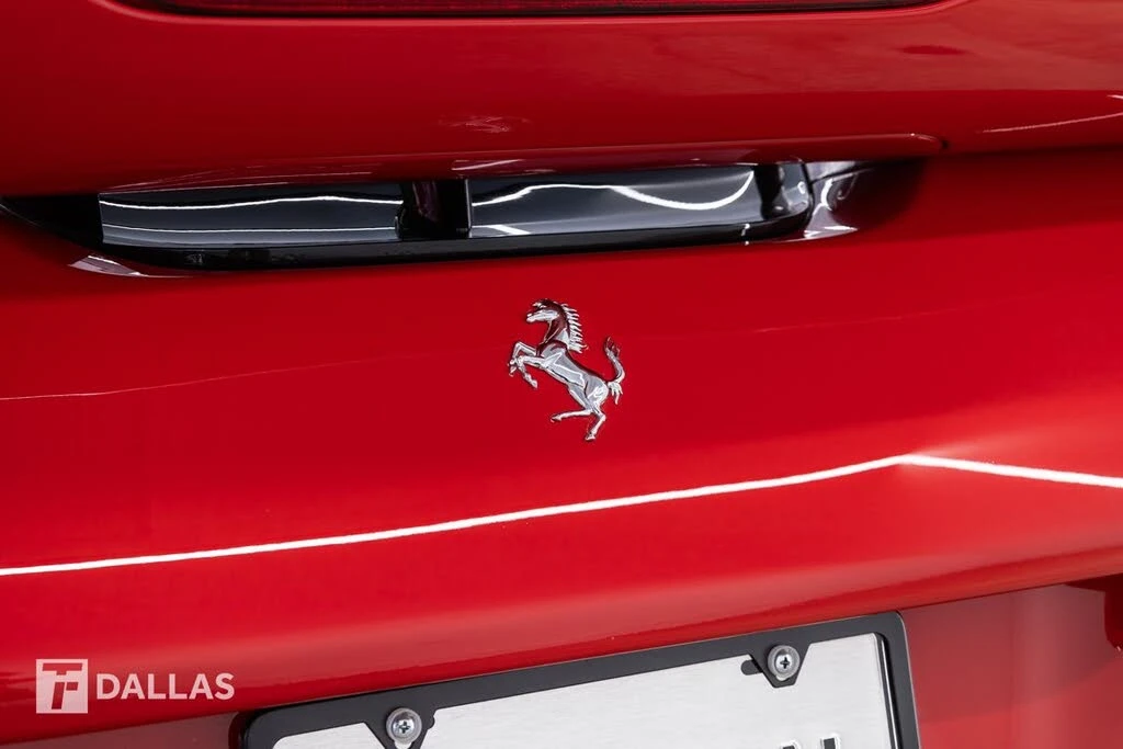 2020 Ferrari F8 Tributo - Image 12 of 31