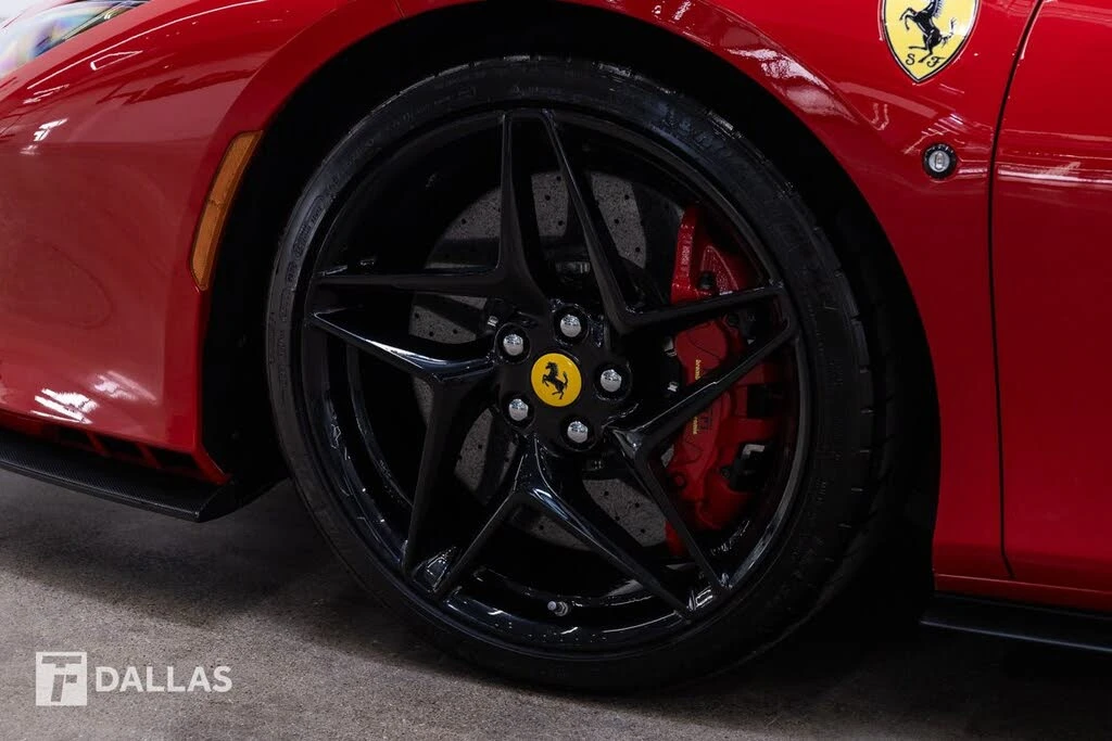 2020 Ferrari F8 Tributo - Image 3 of 31