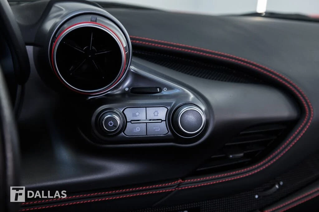 2020 Ferrari F8 Tributo - Image 29 of 31