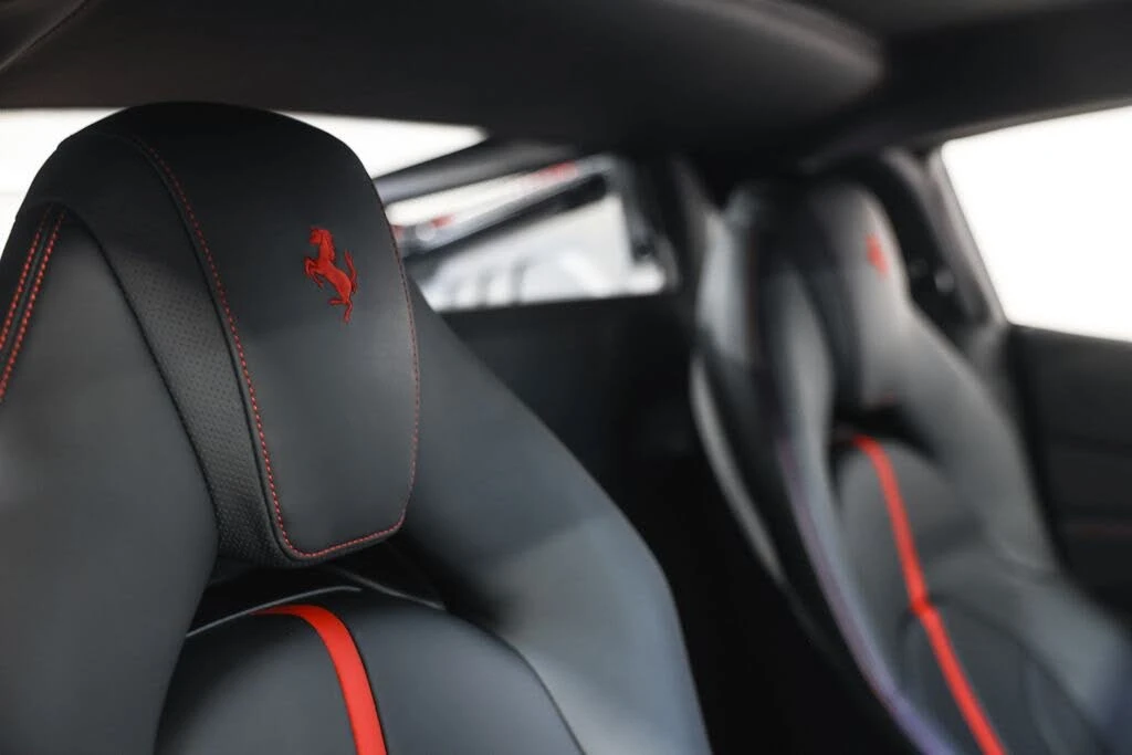 2020 Ferrari F8 Tributo - Image 31 of 31