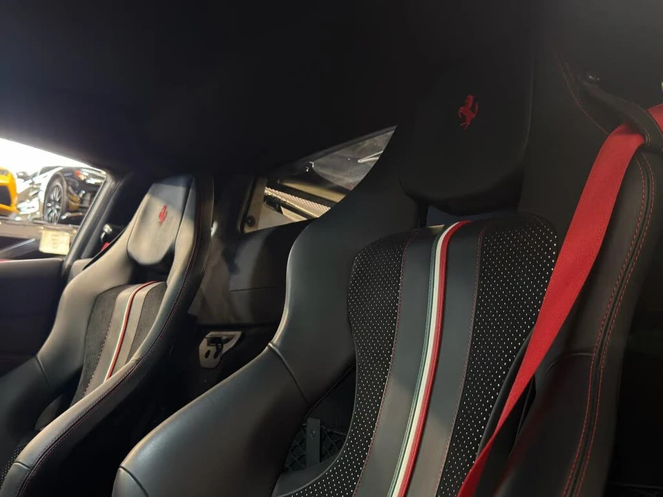 2020 Ferrari F8 Tributo - Image 28 of 31