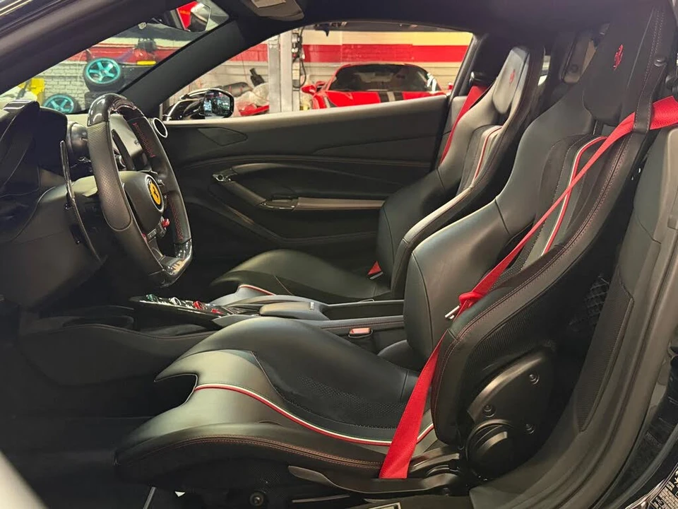 2020 Ferrari F8 Tributo - Image 25 of 31