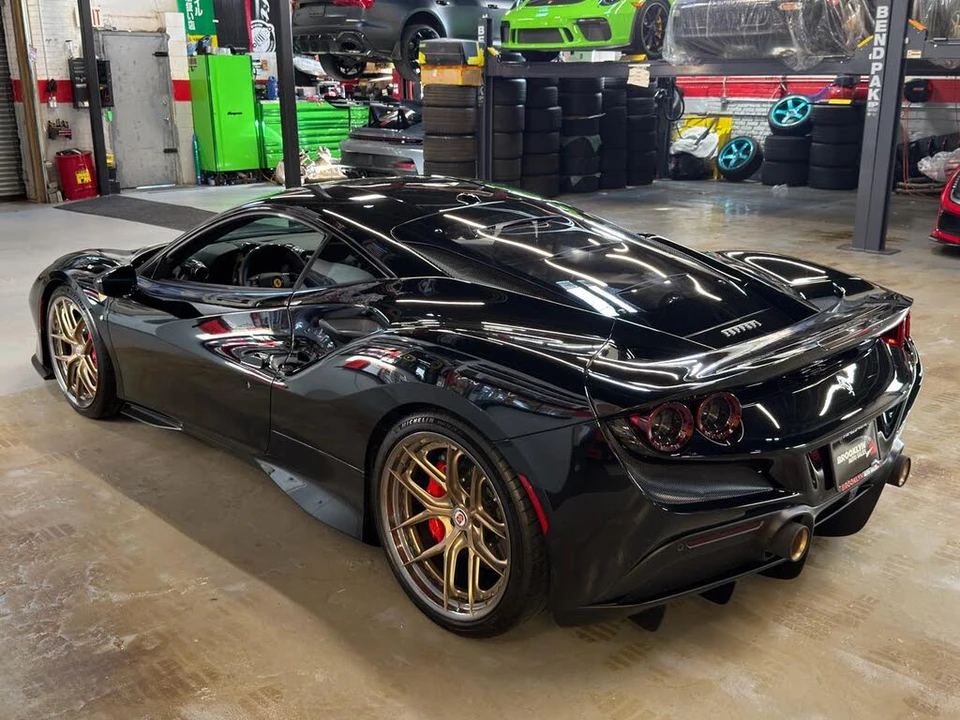 2020 Ferrari F8 Tributo - Image 11 of 31