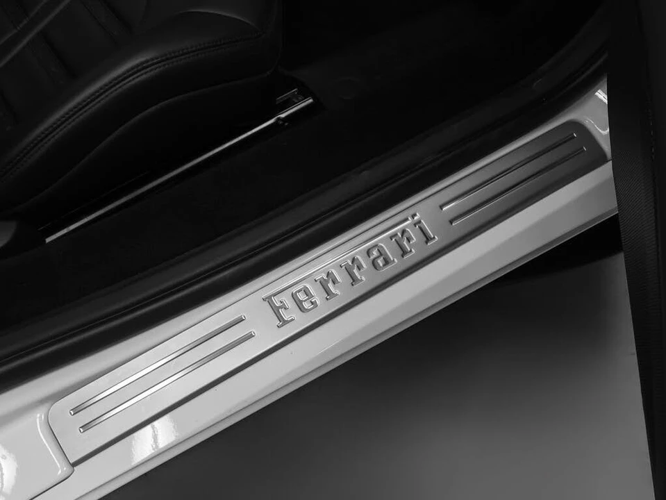 2020 Ferrari F8 Tributo - Image 16 of 31