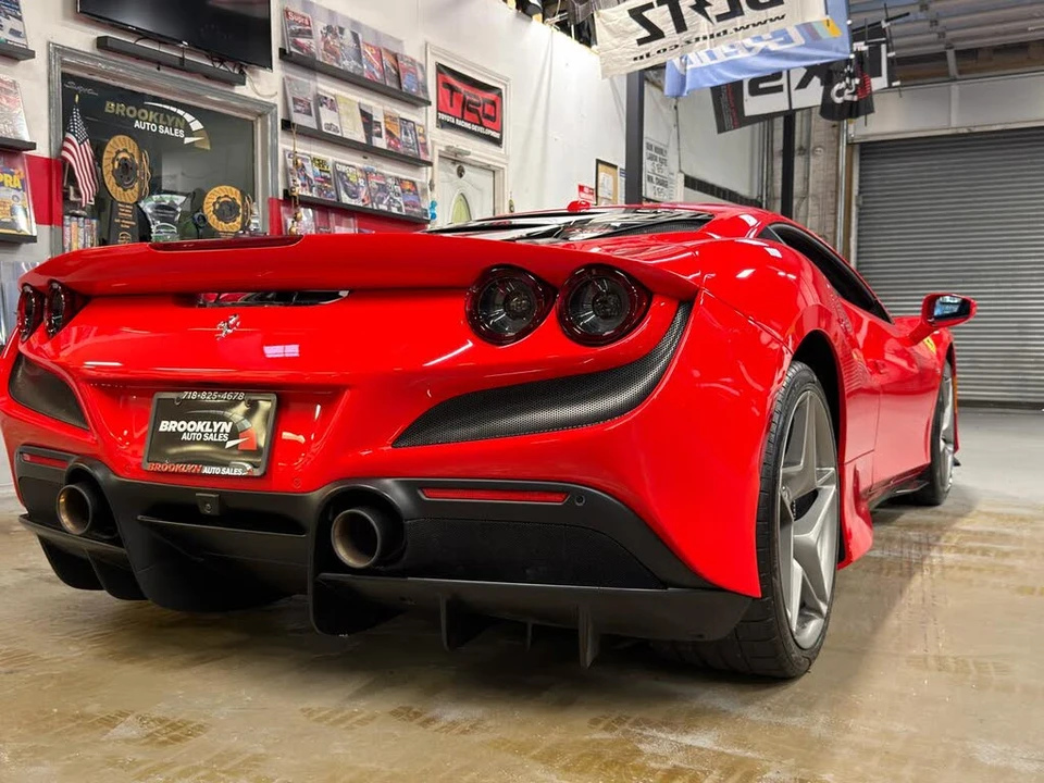 2020 Ferrari F8 Tributo - Image 7 of 31