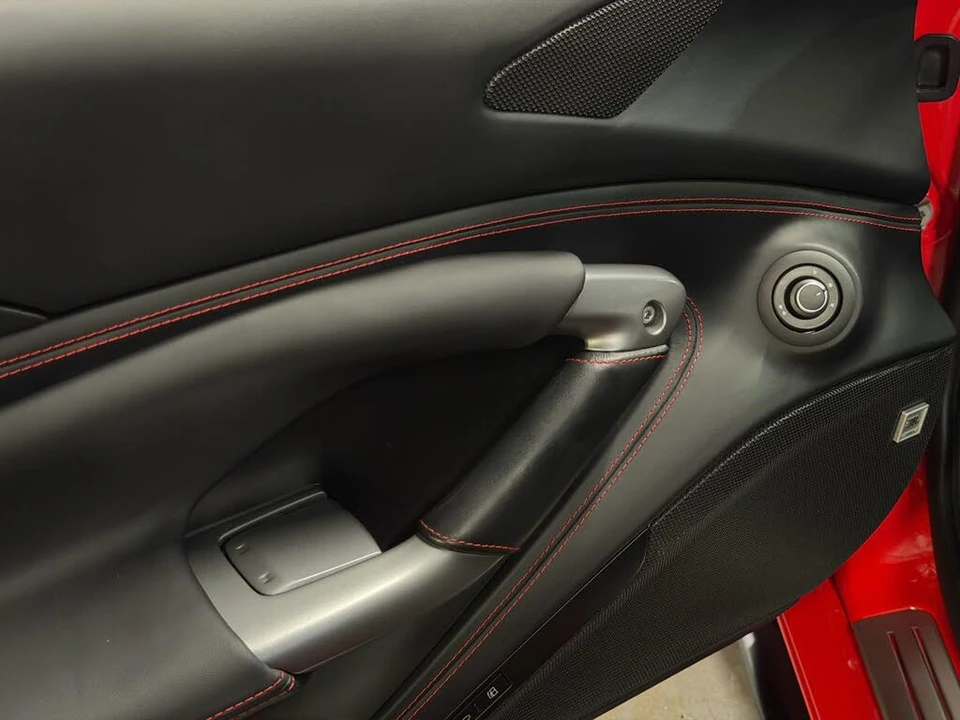 2020 Ferrari F8 Tributo - Image 18 of 31