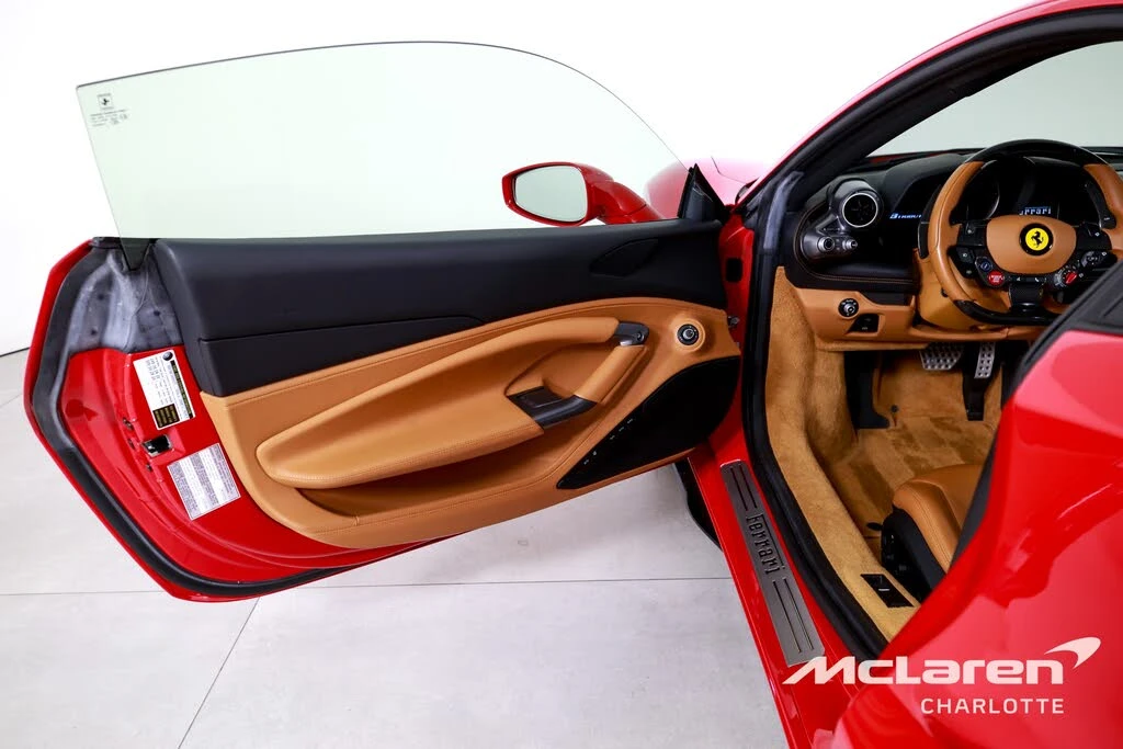 2020 Ferrari F8 Tributo - Image 10 of 31