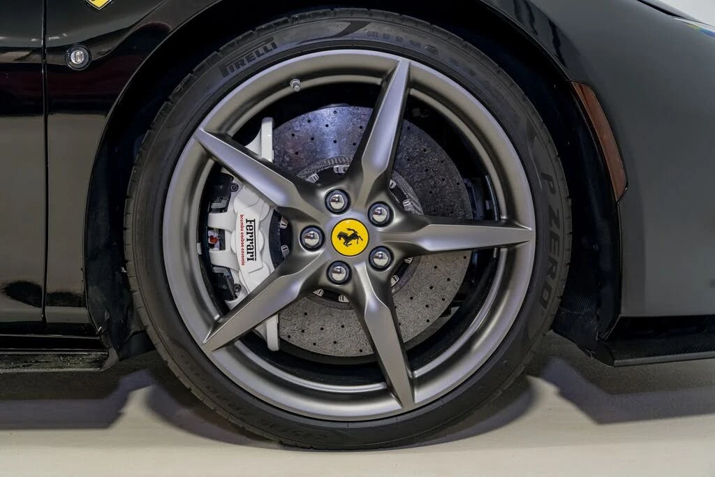 2020 Ferrari F8 Tributo - Image 14 of 31