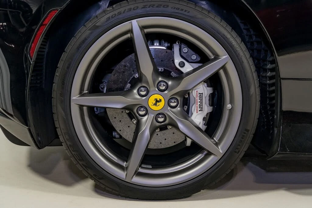 2020 Ferrari F8 Tributo - Image 15 of 31