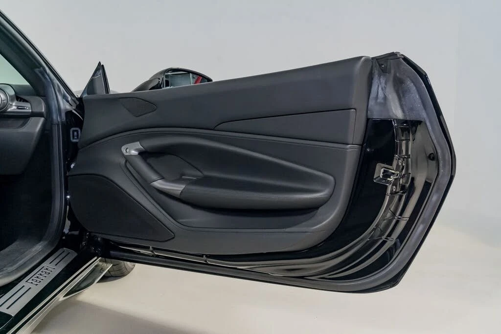 2020 Ferrari F8 Tributo - Image 22 of 31