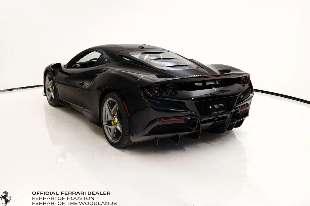 2020 Ferrari F8 Tributo - Image 2 of 31