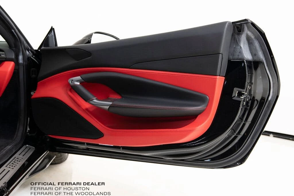 2020 Ferrari F8 Tributo - Image 24 of 31