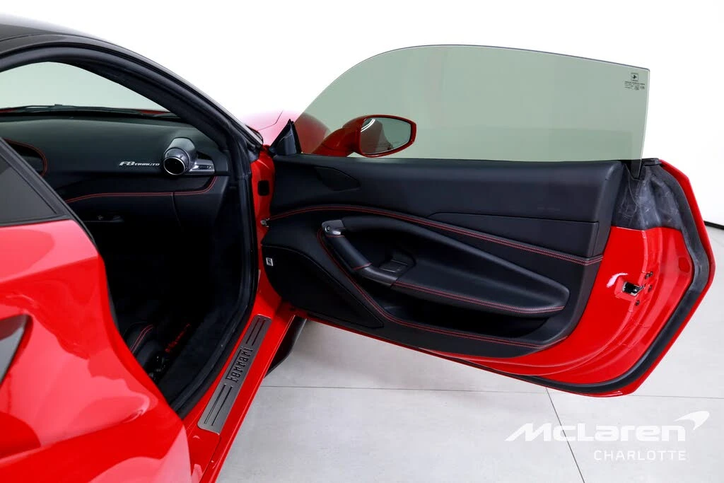 2020 Ferrari F8 Tributo - Image 18 of 31