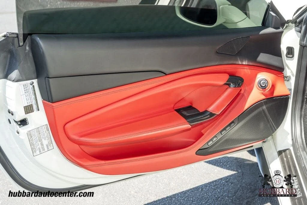 2020 Ferrari F8 Tributo - Image 16 of 31
