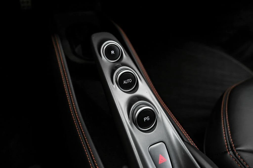2020 Ferrari F8 Tributo - Image 27 of 31