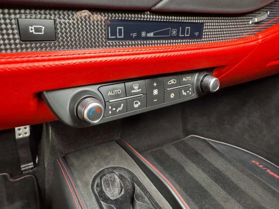 2020 Ferrari F8 Tributo - Image 21 of 21