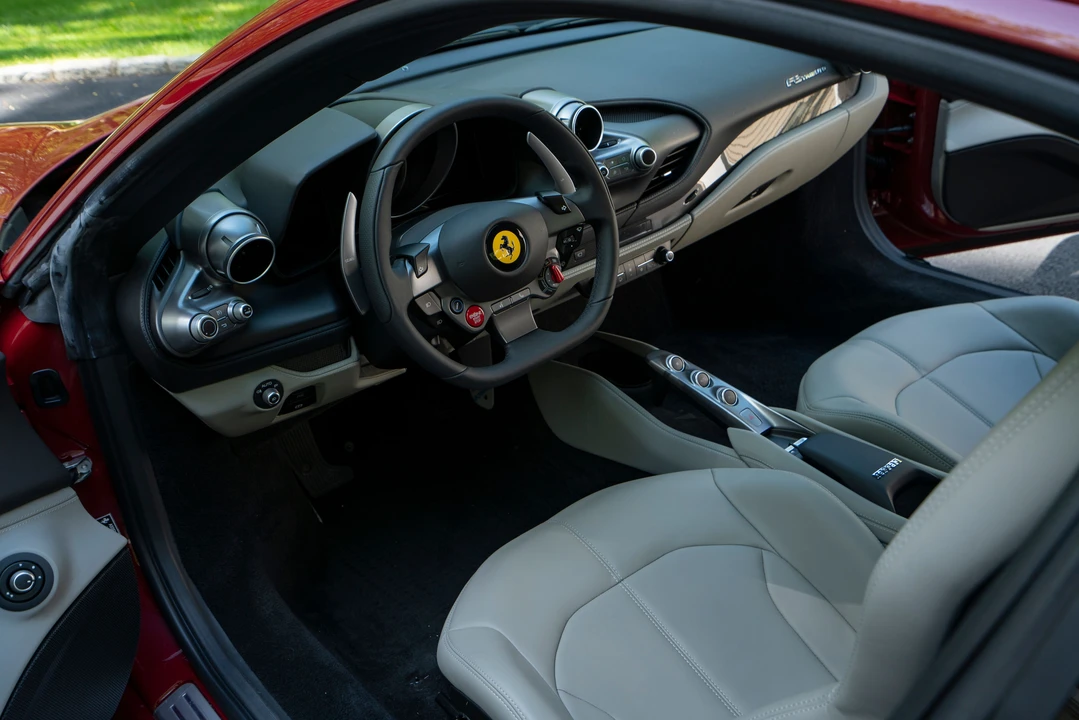 2020 Ferrari F8 Tributo - Image 27 of 31