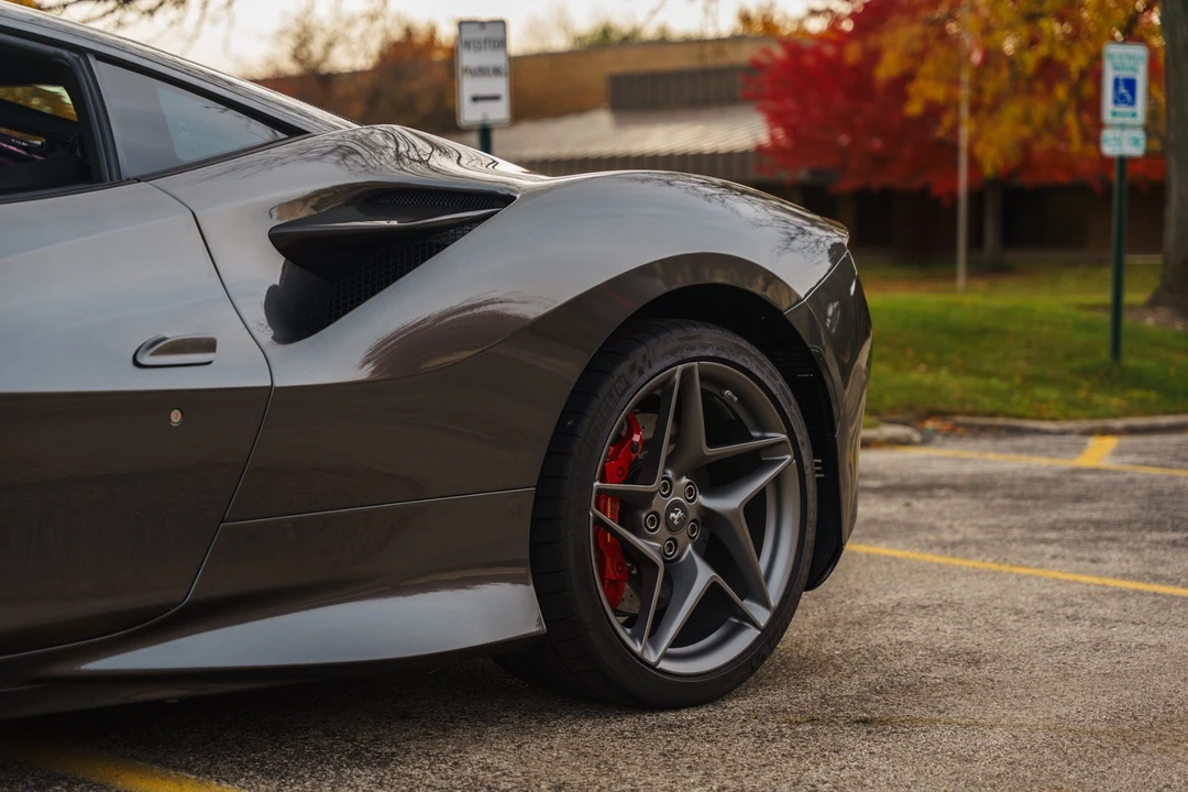 2020 Ferrari F8 Tributo - Image 9 of 12