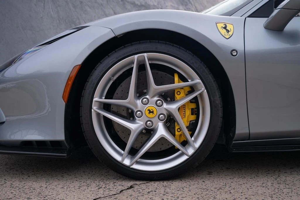 2020 Ferrari F8 Tributo - Image 16 of 21