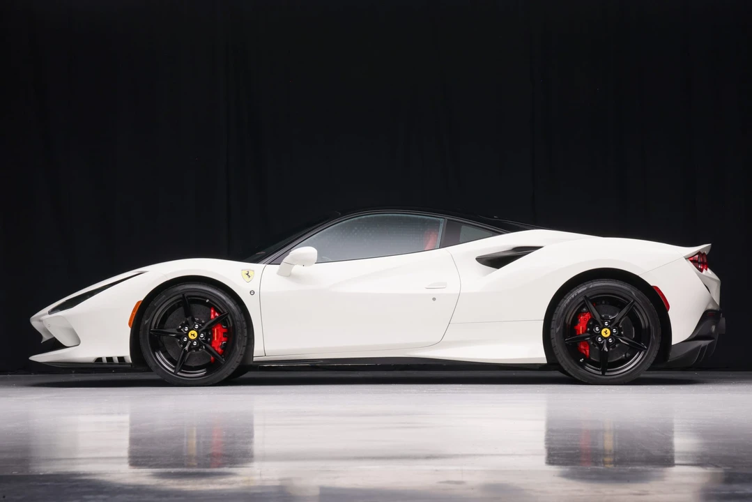 2020 Ferrari F8 Tributo - Image 28 of 31